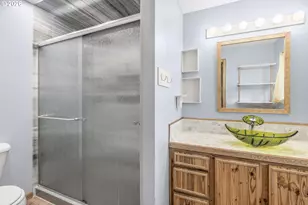 428 S 2nd Pl, Kalama, WA 98625 - Photo 26