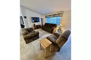 95851 McKinnon Dr, Gold Beach, OR 97444 - Photo 4