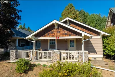 369 B St, Elkton, OR 97436 - Photo 28