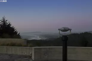 1152 NE Seascape Ave, Depoe Bay, OR 97341 - Photo 38