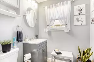 280 Ipswich St, Gladstone, OR 97027 - Photo 14