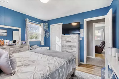 280 Ipswich St, Gladstone, OR 97027 - Photo 16