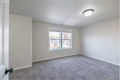 383 NW Denton Ave, Dallas, OR 97338 - Photo 32