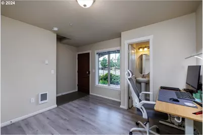 14845 NW Shackelford Rd, Portland, OR 97229 - Photo 6