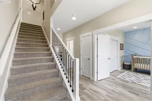 816 Riley Dr, Silverton, OR 97381 - Photo 32