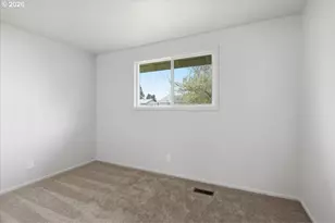 545 Baldwin Ave NE, Salem, OR 97301 - Photo 16