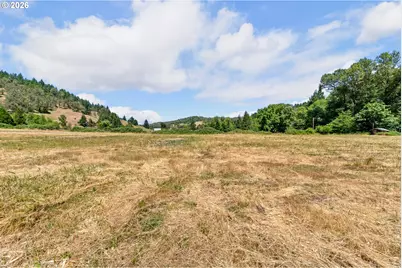 596 Raleigh Dr, Winston, OR 97496 - Photo 18