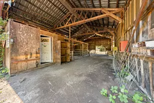 596 Raleigh Dr, Winston, OR 97496 - Photo 8