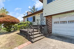 7120 NE 22nd Ave, Portland, OR 97211 - Photo 2