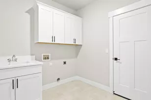 2891 NE Currin Creek Dr, Estacada, OR 97023 - Photo 36