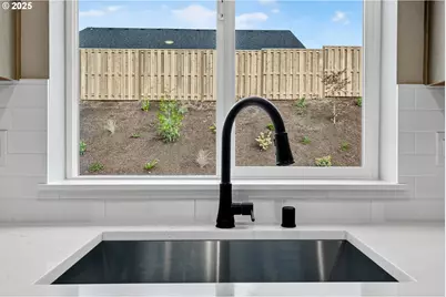 2207 E Badger Way, La Center, WA 98629 - Photo 6