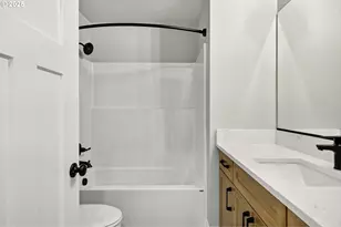 2207 E Badger Wy, La Center, WA 98629 - Photo 32