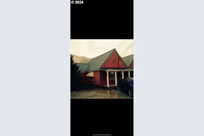 224 N Main St, Canyonville, OR 97417 - Photo 12