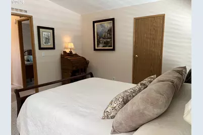 143 42nd Way, Florence, OR 97439 - Photo 28