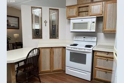 143 42nd Way, Florence, OR 97439 - Photo 18