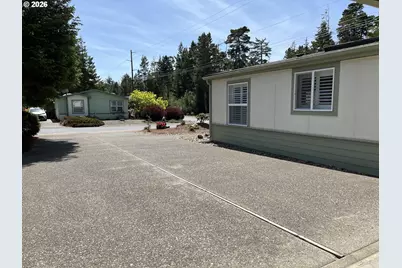 143 42nd Way, Florence, OR 97439 - Photo 36