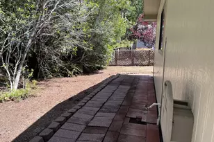 143 42nd Way, Florence, OR 97439 - Photo 6