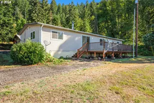 21000 NE Strawberry Flats Ln, Scotts Mills, OR 97375 - Photo 16