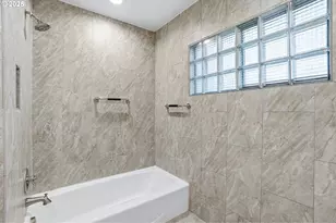 3524 SE 119th Ave, Portland, OR 97266 - Photo 36