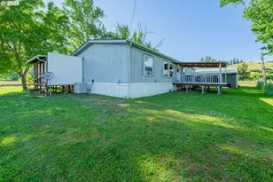 503 Old Pioneer Rd, Sutherlin, OR 97479 - Photo 2