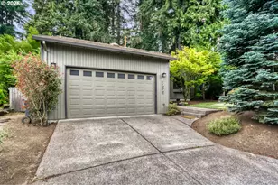 11270 SW Quelle Pl, Tigard, OR 97223 - Photo 2