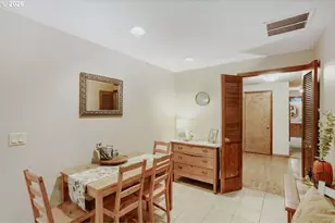 11270 SW Quelle Pl, Tigard, OR 97223 - Photo 10