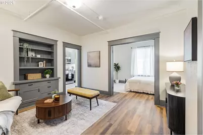 804 SE Cesar E Chavez Blvd #11, Portland, OR 97214 - Photo 4