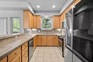 10855 SW 130th Ave, Portland, OR 97223 - Photo 18