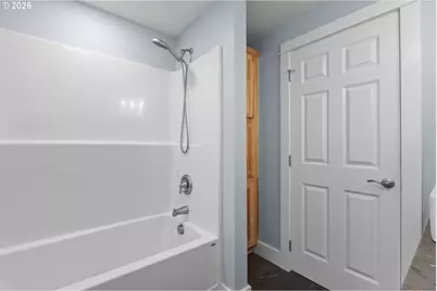 16855 Highway 42, Myrtle Point, OR 97458 - Photo 18