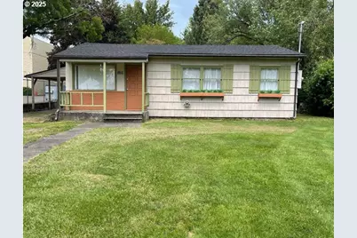 8511 SE Orchard Ln, Happy Valley, OR 97086 - Photo 1