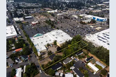 8511 SE Orchard Ln, Happy Valley, OR 97086 - Photo 36