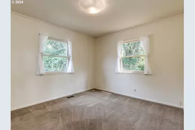 8511 SE Orchard Ln, Happy Valley, OR 97086 - Photo 24