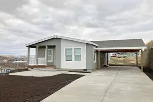 3112 SW River View Dr, Pendleton, OR 97801 - Photo 2