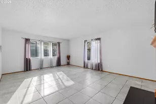 6811 SW 170th Ave, Beaverton, OR 97007 - Photo 8