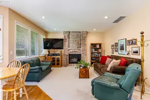 19720 Spring Ridge Dr, West Linn, OR 97068 - Photo 16