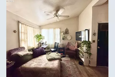 805 River Rd, Eugene, OR 97404 - Photo 26