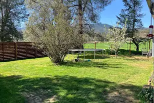 8720 Hwy 238, Jacksonville, OR 97530 - Photo 20