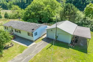 96060 Coos-Sumner Ln, Coos Bay, OR 97420 - Photo 2