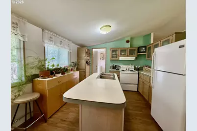 96060 Coos Sumner Ln, Coos Bay, OR 97420 - Photo 10