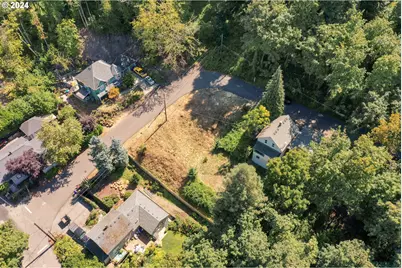 4th Ave, Oregon City, OR 97045 - Photo 2