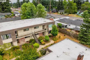 18435 NE Glisan St, Portland, OR 97230 - Photo 24