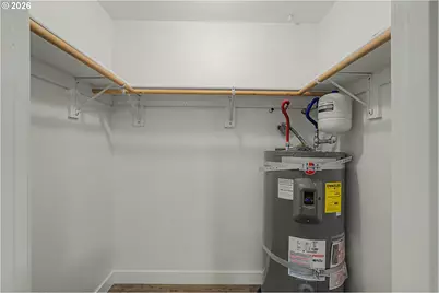 18435 NE Glisan St #10, Portland, OR 97230 - Photo 20