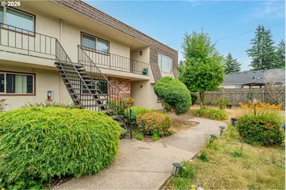 18435 NE Glisan St #10, Portland, OR 97230 - Photo 1
