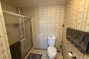 550 Lochaven Ave, Springfield, OR 97477 - Photo 12