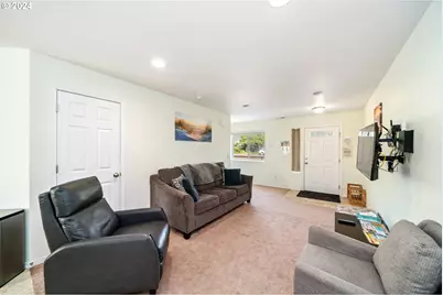 107/109 NW 22nd Ave, Rockaway Beach, OR 97136 - Photo 6