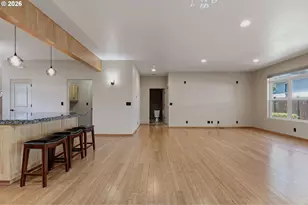 962 T St, Springfield, OR 97477 - Photo 14