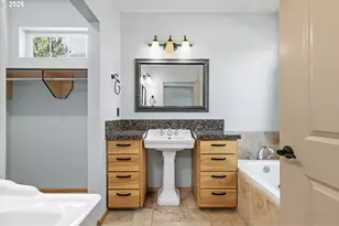 962 T St, Springfield, OR 97477 - Photo 20