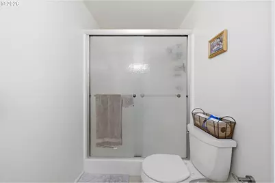 3743 Westleigh St, Eugene, OR 97405 - Photo 14