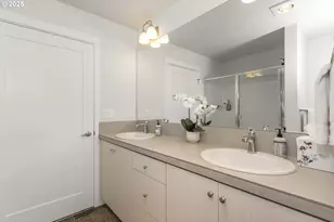 11715 SW Valencia Ln, Wilsonville, OR 97070 - Photo 24