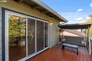 12055 SW Bruce Ln, Beaverton, OR 97008 - Photo 22